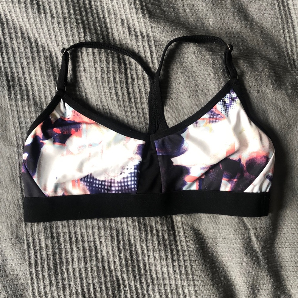 FREE🌟 SPORT BRA 🏋️‍♂️